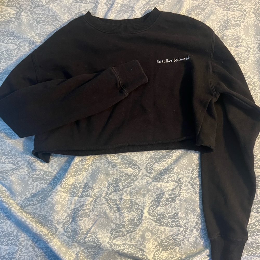 Super Cropped Black Sweater size XS
